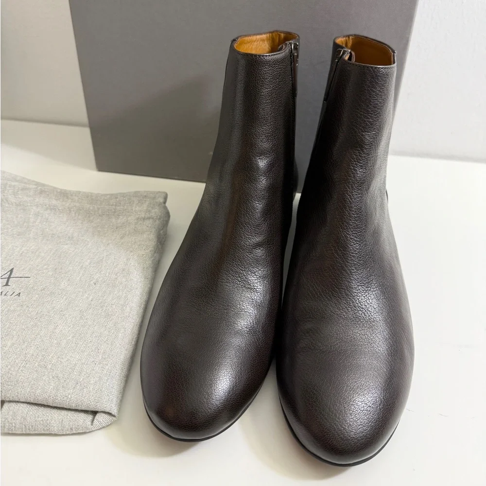 Aquatalia Uri Dolomite Ankle Boots - Picture 4 of 10